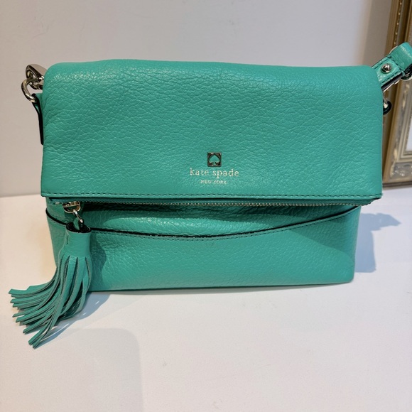 GUC Kate Spade crossbody purse - Picture 1 of 12